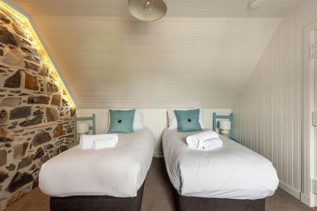 Plockton Sea View Apartment エクステリア 写真